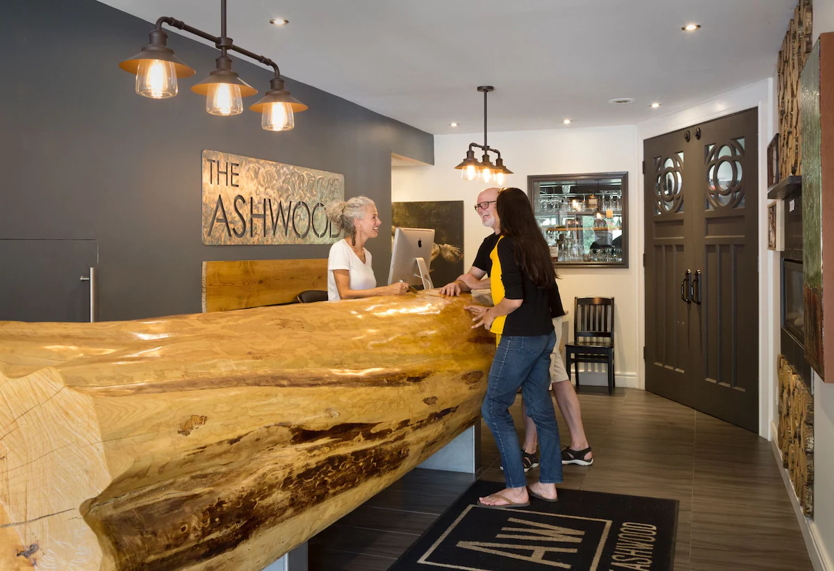 The Ashwood Front Desk